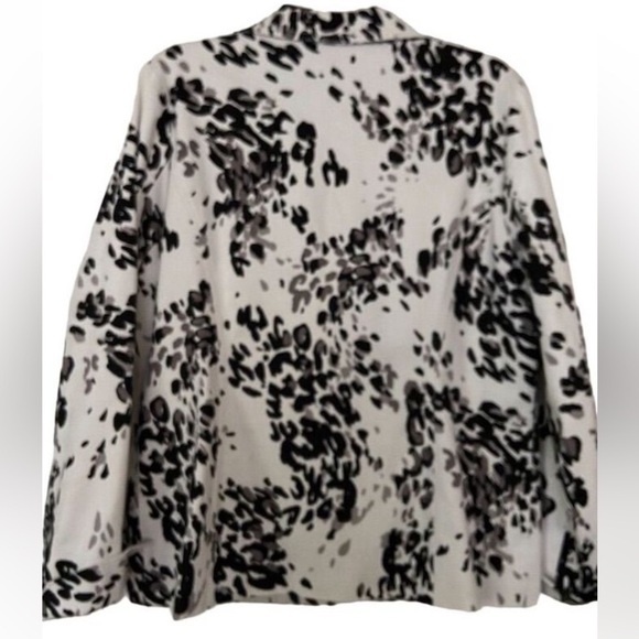 Laura Ashley Animal Print Blazer Classic Minimalist Parisian Academia Artistic - Picture 2 of 13